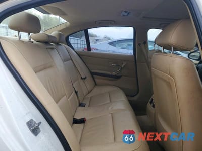 Zdjęcie 10 z 12 samochodu: 2011 BMW 328 I VIN:WBAPH7G52BNN04585 - miniatura