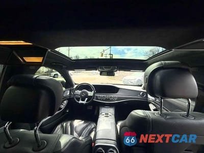 Piąte zdjęcie samochodu w środku: 2019 MERCEDES-BENZ S 63 AMG 4MATIC VIN:WDDUG8JB8KA453250 - miniatura