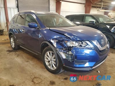 Czwarte zdjęcie samochodu z boku: 2019 NISSAN ROGUE S VIN:KNMAT2MV9KP543077 - miniatura