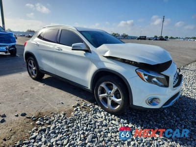 Czwarte zdjęcie samochodu z boku: 2018 MERCEDES-BENZ GLA 250 VIN:WDCTG4EB8JJ459468 - miniatura