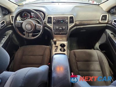 Zdjęcie 8 z 13 samochodu: 2013 JEEP GRAND CHEROKEE LAREDO VIN:1C4RJFAGXDC502683 - miniatura