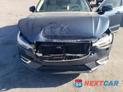 Zdjęcie 12 z 13 samochodu: 2019 VOLVO XC60 T6 INSCRIPTION VIN:LYVA22RL1KB229929 - miniatura
