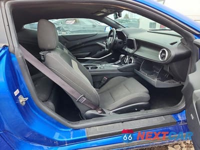 Zdjęcie 10 z 12 samochodu: 2017 CHEVROLET CAMARO LT VIN:1G1FB1RSXH0122898 - miniatura