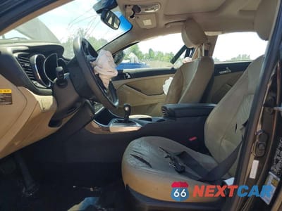 Zdjęcie 7 z 13 samochodu: 2012 KIA OPTIMA EX VIN:5XXGN4A74CG023920 - miniatura