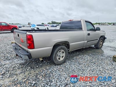 Trzecie zdjęcie samochodu z tyłu: 2003 CHEVROLET SILVERADO C1500 VIN:1GCEC14VX3Z324663 - miniatura