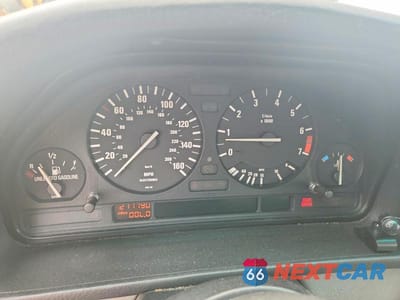 Zdjęcie 9 z 12 samochodu: 1990 BMW 525 I VIN:WBAHC1317LBC93599 - miniatura