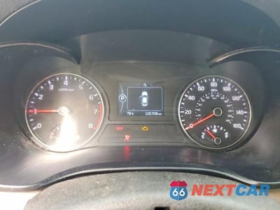 Zdjęcie 9 z 12 samochodu: 2016 KIA OPTIMA LX VIN:5XXGT4L31GG088617 - miniatura