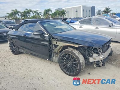 Czwarte zdjęcie samochodu z boku: 2018 MERCEDES-BENZ C 300 VIN:WDDWK4JBXJF660420 - miniatura
