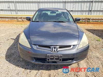 Piąte zdjęcie samochodu w środku: 2004 HONDA ACCORD LX VIN:1HGCM56304A048387 - miniatura