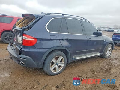 Trzecie zdjęcie samochodu z tyłu: 2009 BMW X5 XDRIVE48I VIN:5UXFE83509L170337 - miniatura