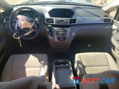 Zdjęcie 8 z 13 samochodu: 2016 HONDA ODYSSEY LX VIN:5FNRL5H24GB044791 - miniatura