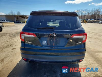 Zdjęcie 6 z 12 samochodu: 2020 HONDA PILOT LX VIN:5FNYF6H11LB015615 - miniatura