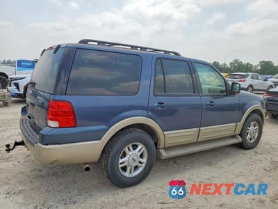 Trzecie zdjęcie samochodu z tyłu: 2005 FORD EXPEDITION EDDIE BAUER VIN:1FMPU17535LA27303 - miniatura