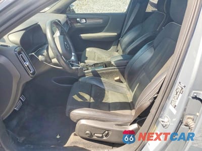 Zdjęcie 7 z 12 samochodu: 2021 VOLVO XC40 RECHARGE VIN:YV4ED3UR7M2587468 - miniatura