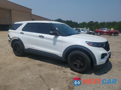 Czwarte zdjęcie samochodu z boku: 2021 FORD EXPLORER POLICE INTERCEPTOR VIN:1FM5K8AB6MGB53974 - miniatura