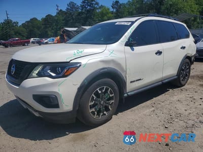 2020 NISSAN PATHFINDER SL 5N1DR2CN4LC600058 - główne zdjęcie licytacji z USA - miniatura