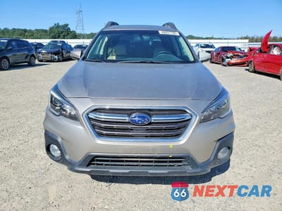 Piąte zdjęcie samochodu w środku: 2018 SUBARU OUTBACK 2.5I LIMITED VIN:4S4BSAKC9J3368821 - miniatura