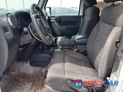 Zdjęcie 7 z 11 samochodu: 2011 JEEP WRANGLER SPORT VIN:1J4AA2D14BL529446 - miniatura