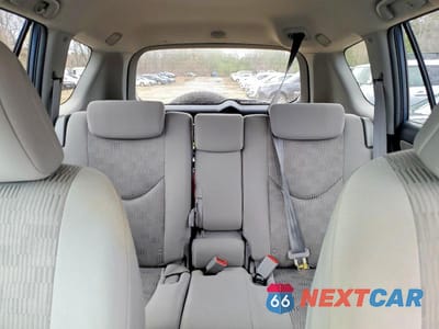 Zdjęcie 10 z 13 samochodu: 2011 TOYOTA RAV4 BASE VIN:2T3BF4DV5BW120363 - miniatura