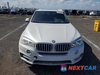 Piąte zdjęcie samochodu w środku: 2018 BMW X5 SDRIVE35I VIN:5UXKR2C5XJ0Z16895 - miniatura