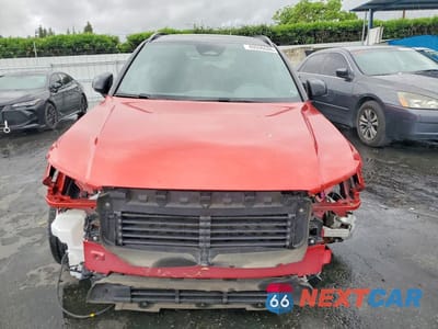 Piąte zdjęcie samochodu w środku: 2022 VOLVO XC40 P8 RECHARGE PLUS VIN:YV4ED3UR1N2715317 - miniatura