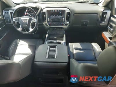 Zdjęcie 8 z 11 samochodu: 2018 GMC SIERRA C1500 SLT VIN:3GTP1NEC0JG324963 - miniatura