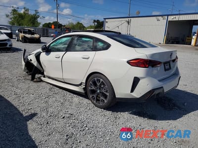 Drugie zdjęcie samochodu z przodu: 2026 BMW 228 VIN:WBA83GG03T7U51912 - miniatura