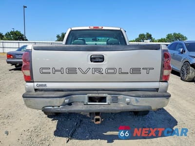 Zdjęcie 6 z 12 samochodu: 2004 CHEVROLET SILVERADO K1500 VIN:2GCEK19V241125810 - miniatura