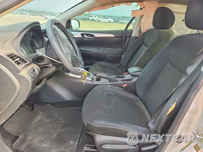 Zdjęcie 7 z 12 samochodu: 2019 NISSAN SENTRA S VIN:3N1AB7AP8KY232859 - miniatura
