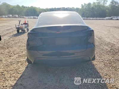 Zdjęcie 6 z 13 samochodu: 2023 TESLA MODEL Y VIN:7SAYGAEE2PF610957 - miniatura