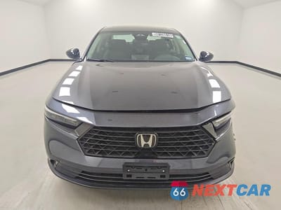 Piąte zdjęcie samochodu w środku: 2026 HONDA ACCORD SE VIN:1HGCY1F40TA000733 - miniatura