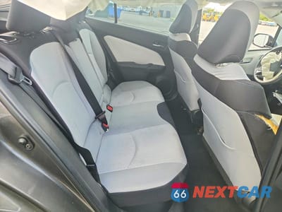 Zdjęcie 10 z 13 samochodu: 2017 TOYOTA PRIUS THREE VIN:JTDKARFU0H3543492 - miniatura