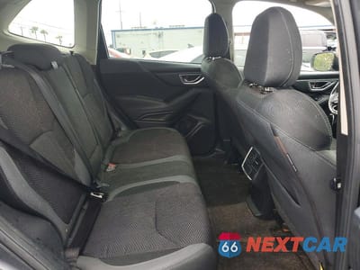 Zdjęcie 11 z 13 samochodu: 2021 SUBARU FORESTER PREMIUM VIN:JF2SKAFC2MH436125 - miniatura