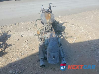 Czwarte zdjęcie samochodu z boku: 2012 HARLEY DAVIDSON FLHX VIN:1HD1KBM17CB693086 - miniatura