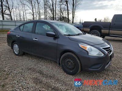Czwarte zdjęcie samochodu z boku: 2015 NISSAN VERSA 1.6 SV VIN:3N1CN7AP8FL889969 - miniatura
