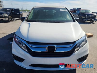 Piąte zdjęcie samochodu w środku: 2019 HONDA ODYSSEY LX VIN:5FNRL6H23KB049236 - miniatura