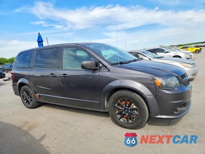 Czwarte zdjęcie samochodu z boku: 2019 DODGE GRAND CARAVAN GT VIN:2C4RDGEGXKR688298 - miniatura