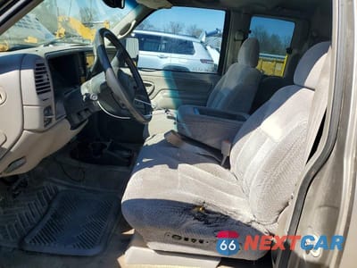 Zdjęcie 7 z 11 samochodu: 1998 GMC SIERRA K1500 VIN:2GTEK19R7W1536383 - miniatura