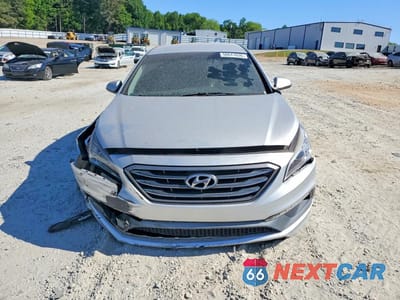 Piąte zdjęcie samochodu w środku: 2015 HYUNDAI SONATA SPORT VIN:5NPE34AF4FH148252 - miniatura