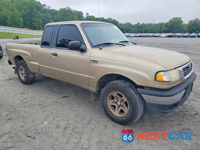 Czwarte zdjęcie samochodu z boku: 1999 MAZDA B3000 CAB PLUS VIN:4F4YR16V7XTM13874 - miniatura