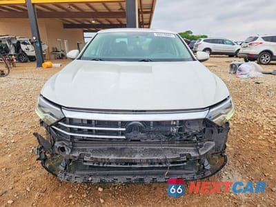 Piąte zdjęcie samochodu w środku: 2021 VOLKSWAGEN JETTA S VIN:3VWC57BU7MM013268 - miniatura