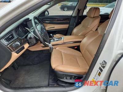 Zdjęcie 7 z 12 samochodu: 2011 BMW 750 LI VIN:WBAKB8C51BCY66992 - miniatura