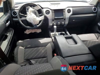 Zdjęcie 8 z 12 samochodu: 2019 TOYOTA TUNDRA CREWMAX SR5 VIN:5TFEY5F14KX251691 - miniatura