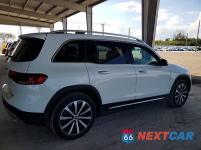 Trzecie zdjęcie samochodu z tyłu: 2022 MERCEDES-BENZ GLB 250 VIN:W1N4M4GB2NW247327 - miniatura