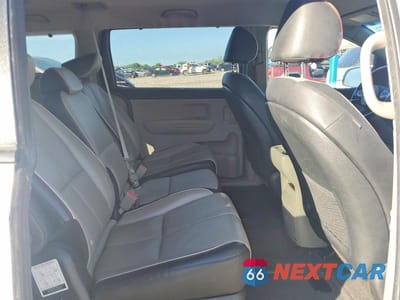 Zdjęcie 11 z 13 samochodu: 2020 KIA SEDONA EX VIN:KNDMB5C14L6576219 - miniatura