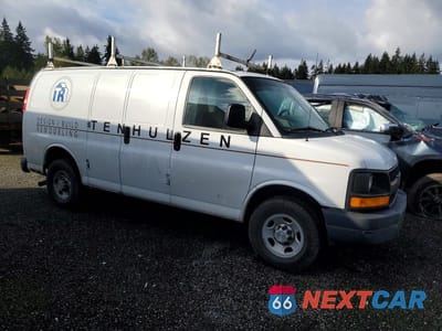 Czwarte zdjęcie samochodu z boku: 2013 CHEVROLET EXPRESS 2500 UTILITY / SERVICE VAN VIN:1GCWGFCA1D1153435 - miniatura