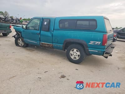 Drugie zdjęcie samochodu z przodu: 1995 GMC SIERRA K1500 VIN:2GTEK19K3S1580989 - miniatura