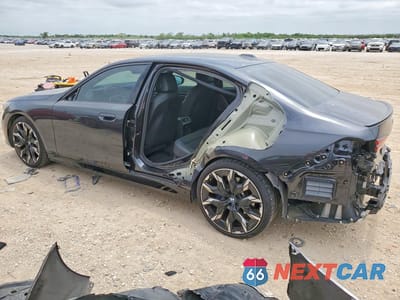 Drugie zdjęcie samochodu z przodu: 2025 BMW 530 I VIN:WBA43FJ00SCU14680 - miniatura