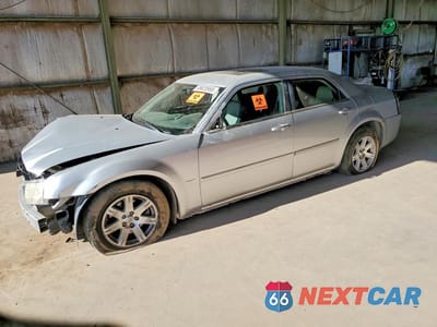 2006 CHRYSLER 300 TOURING 2C3KA53G16H341797 - główne zdjęcie licytacji z USA - miniatura