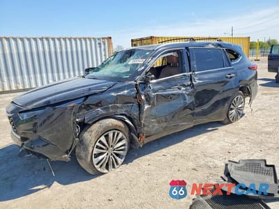 2021 TOYOTA HIGHLANDER PLATINUM 5TDFZRBH5MS148705 - główne zdjęcie licytacji z USA - miniatura